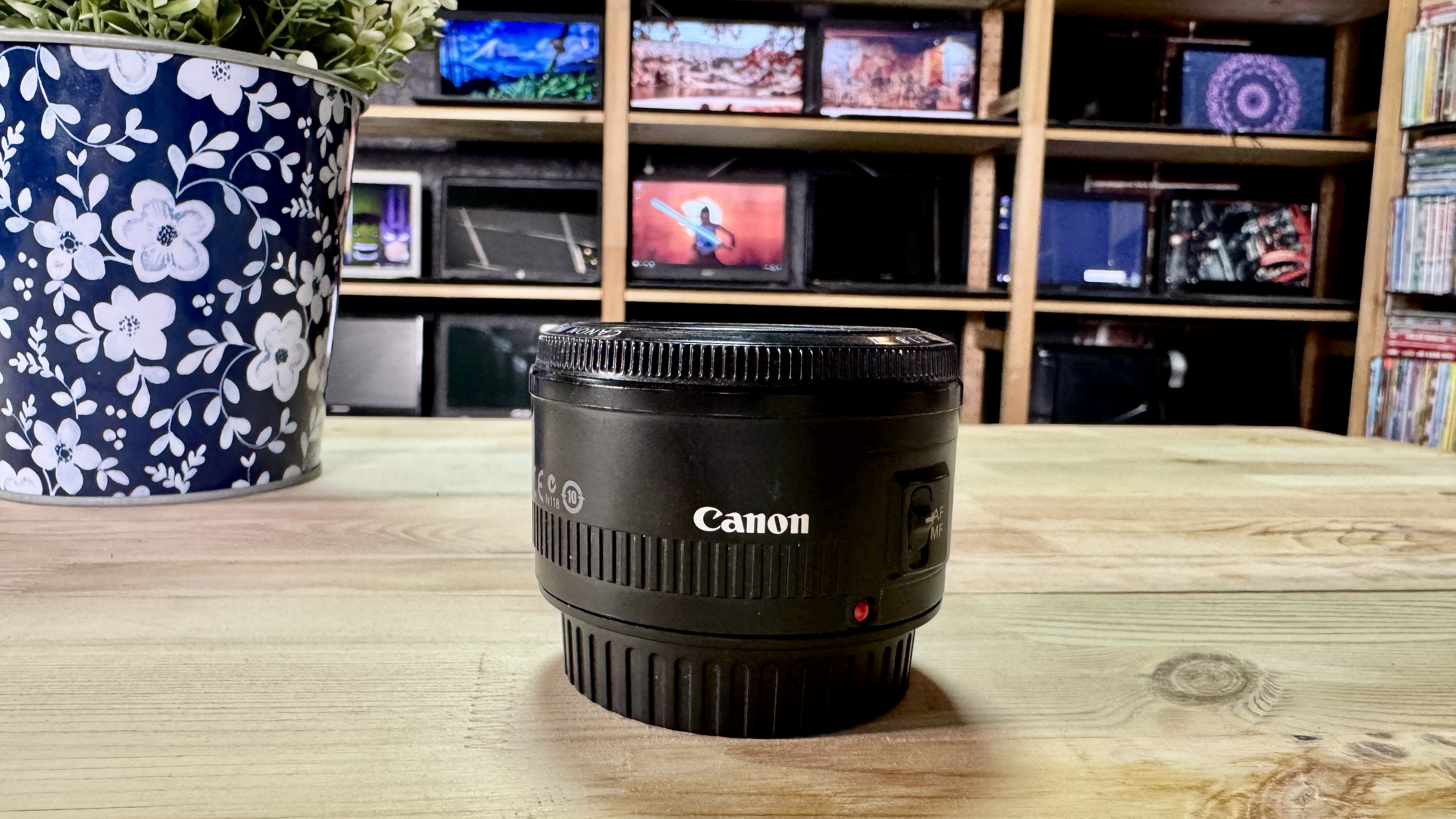 Объектив Canon EF 50mm f1.8 II