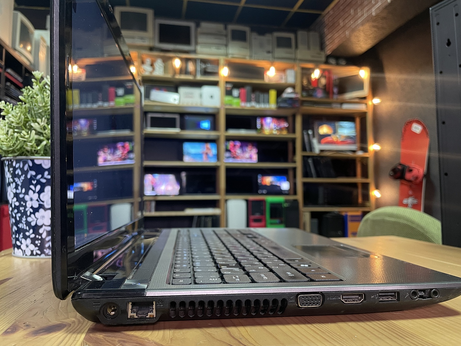 Ноутбук Acer Aspire 5560