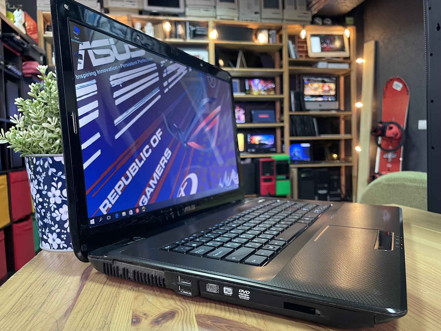 Ноутбук Asus K72D