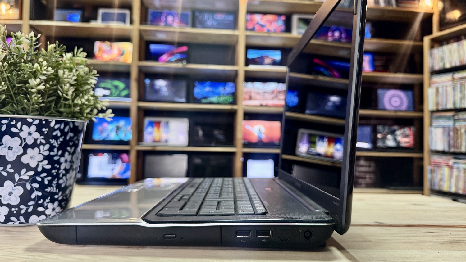 Ноутбук HP Compaq Presario CQ71