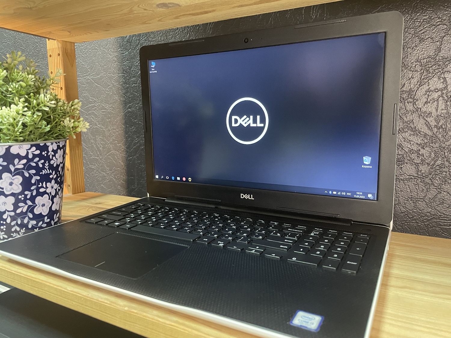 Ноутубк Dell Inspiron 3584