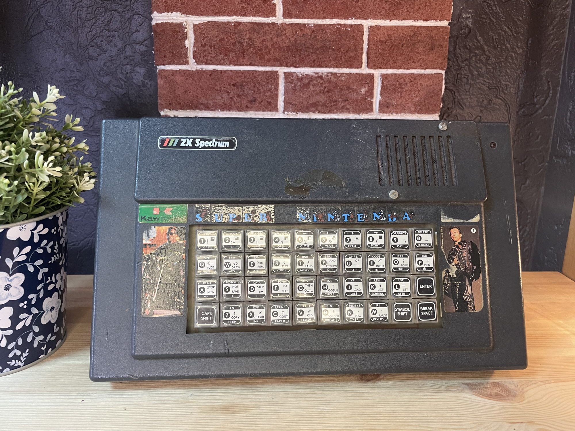 Игровая приставка ZX Spectrum