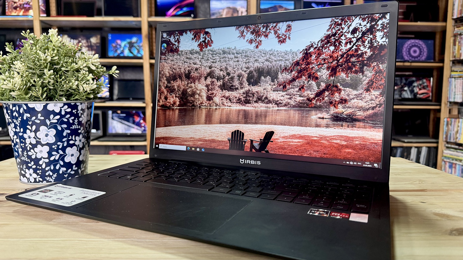 Ноутбук Irbis BlizzardBook 17NBC2004