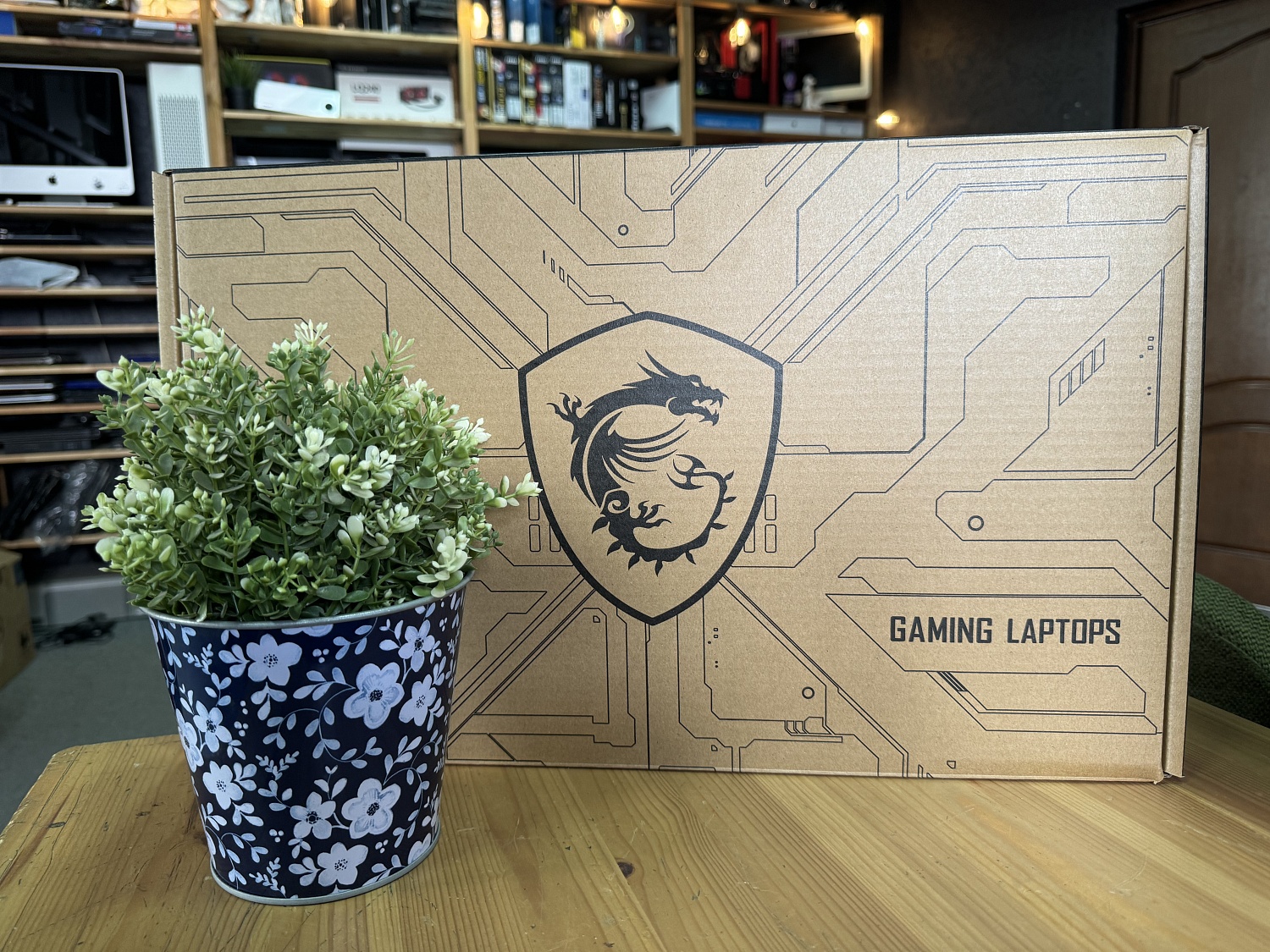 Ноутбук MSI Katana B12VFK-463XRU