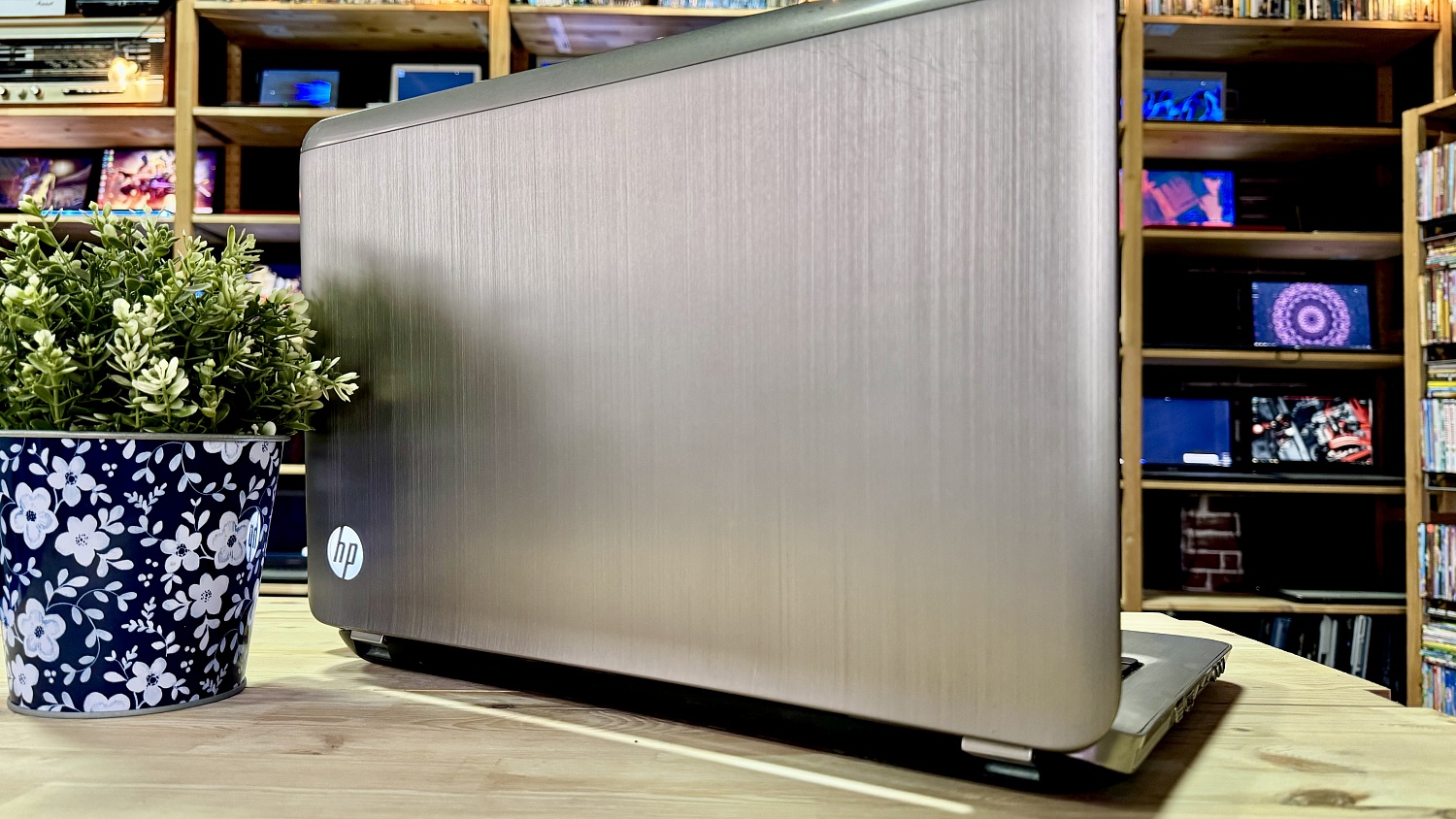 Ноутбук HP Pavilion DV7-6151er