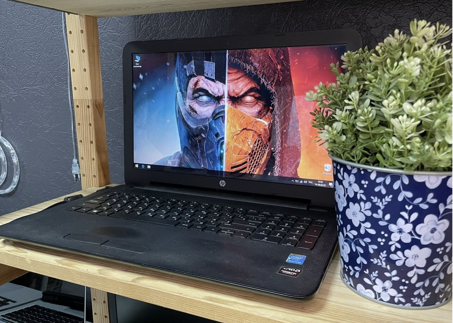 Ноутбук HP Pavilion 15-ac113ur