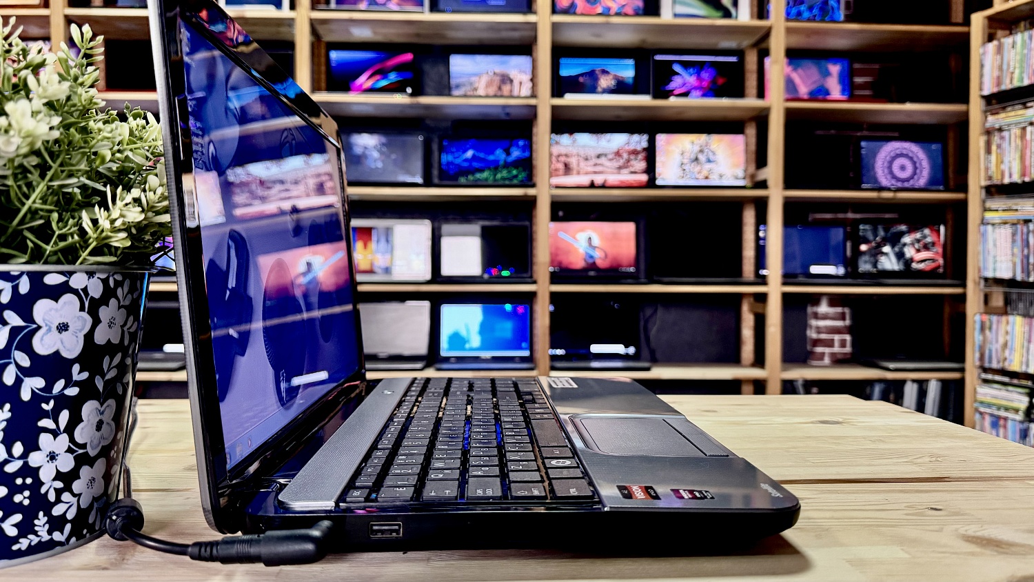 Ноутбук Toshiba L850