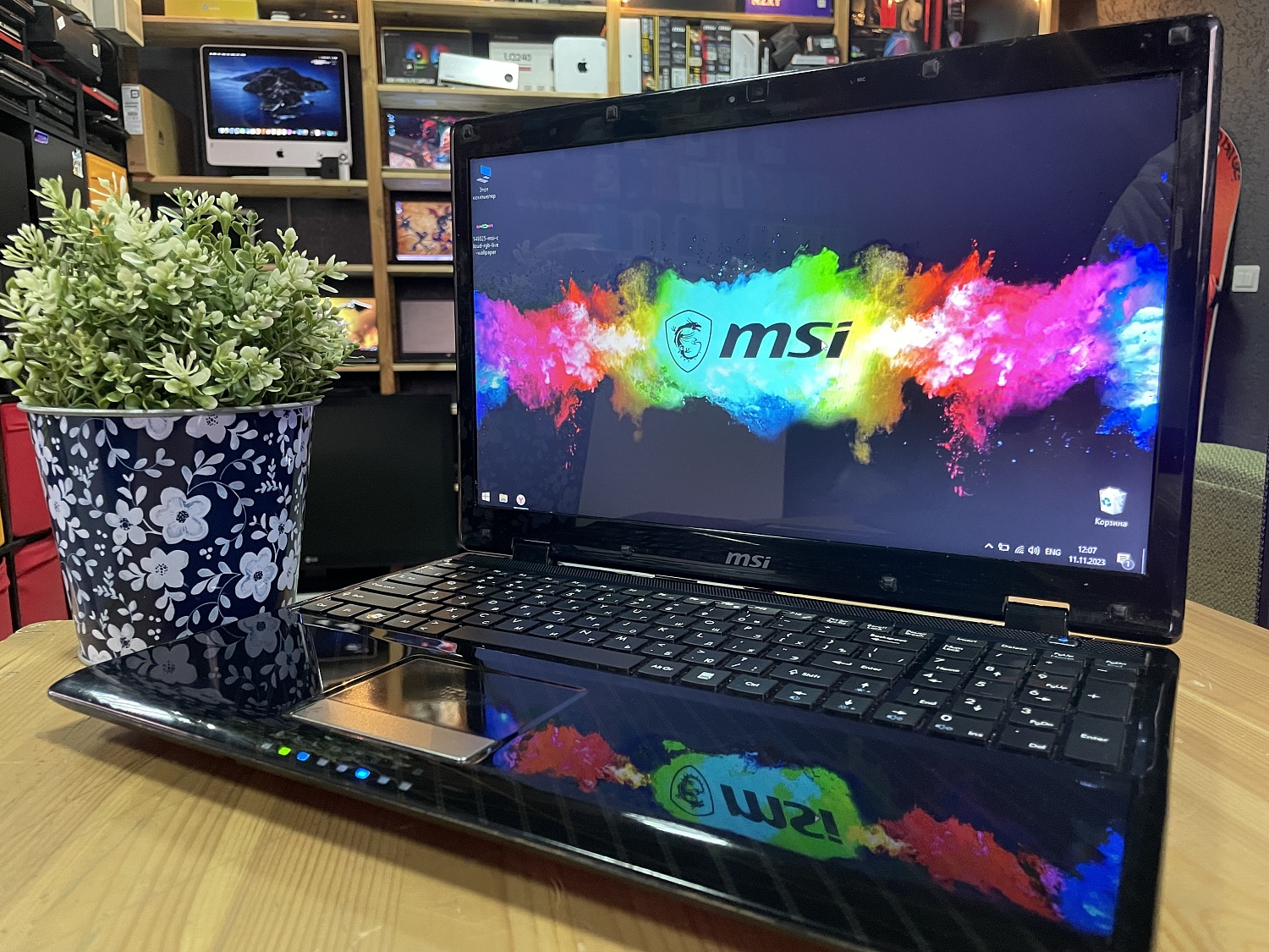 Ноутбук MSI MS-168C