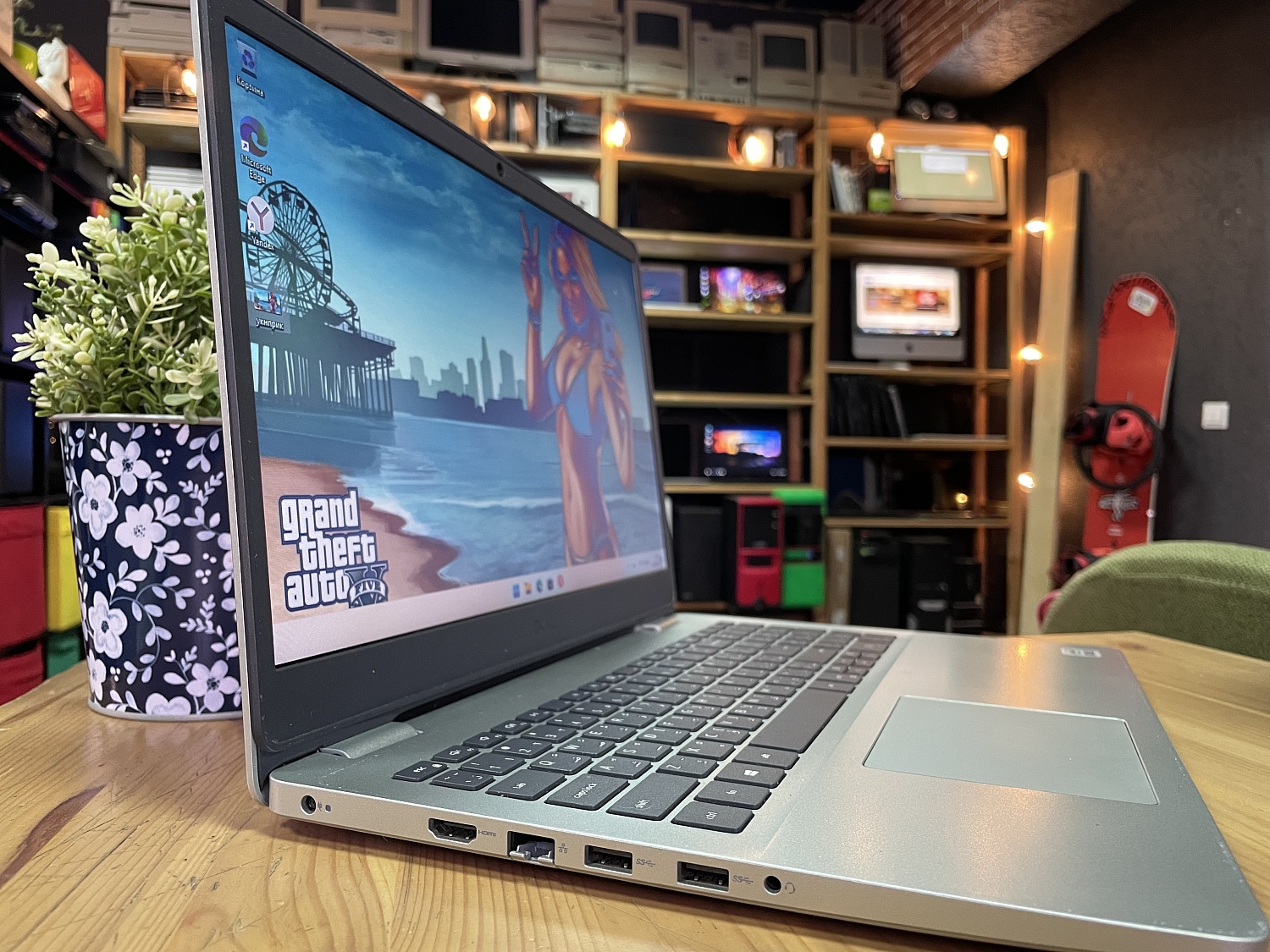 Ноутбук Dell Inspiron 3501