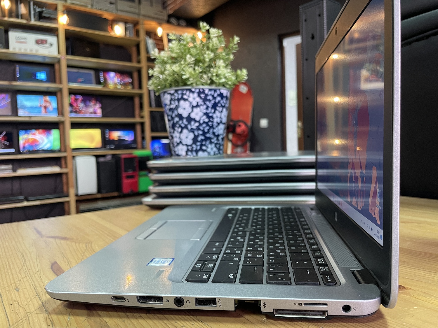 Ноутбук HP EliteBook 820 G3