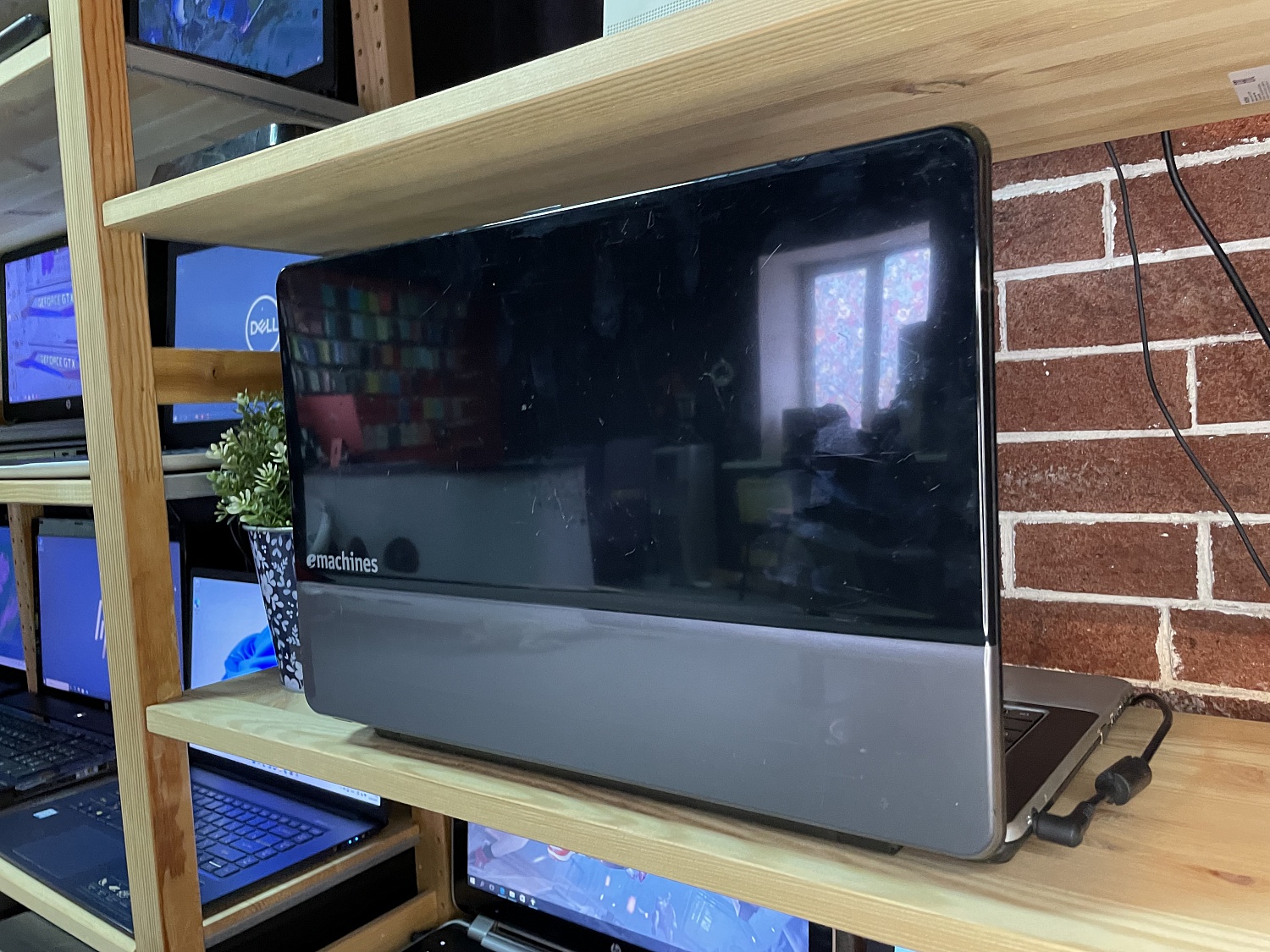 Ноутбук eMachines G730