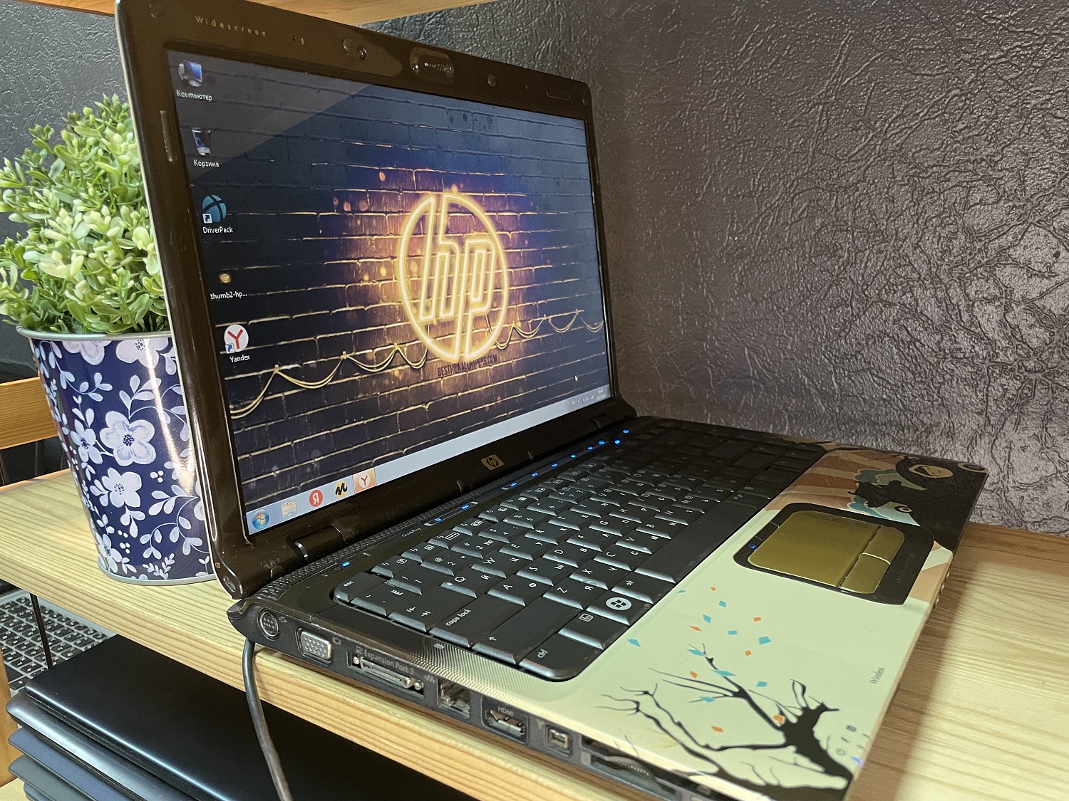 Ноутбук HP Pavilion DV2899er