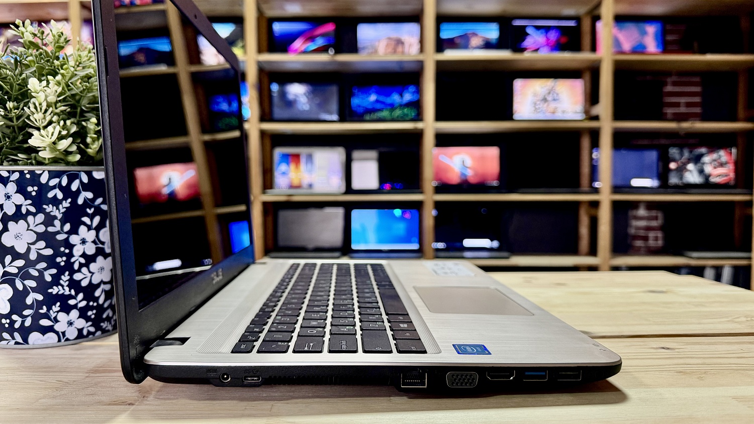 Ноутбук Asus X540s