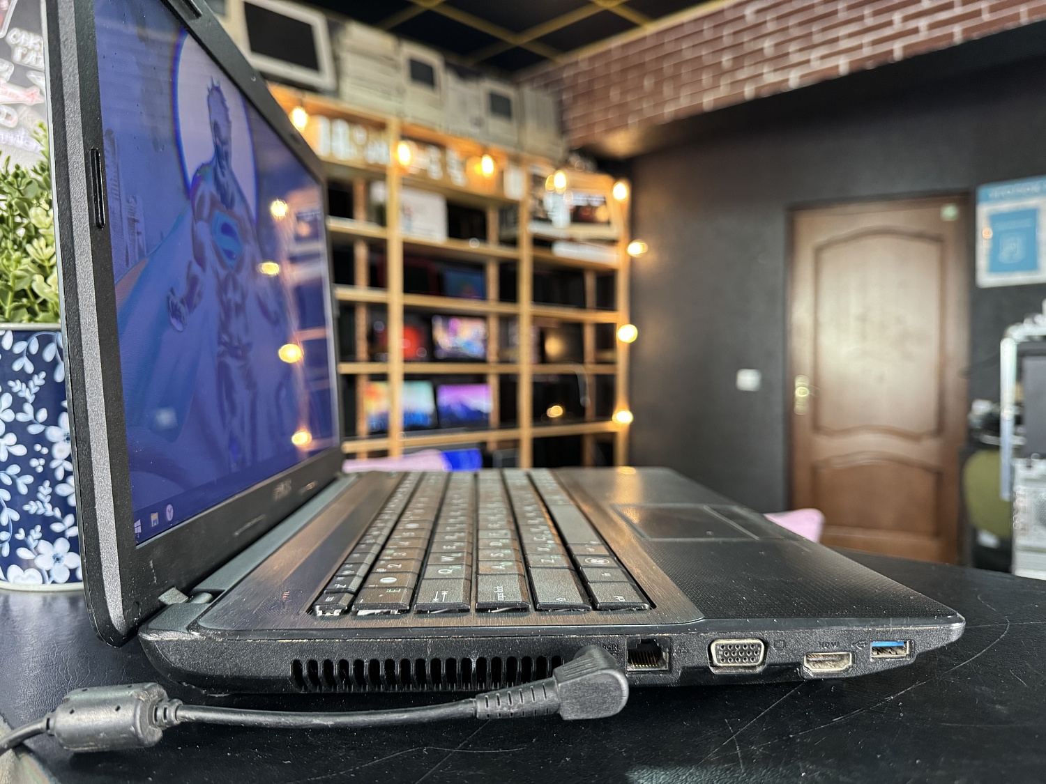 Ноутбук Asus X54C