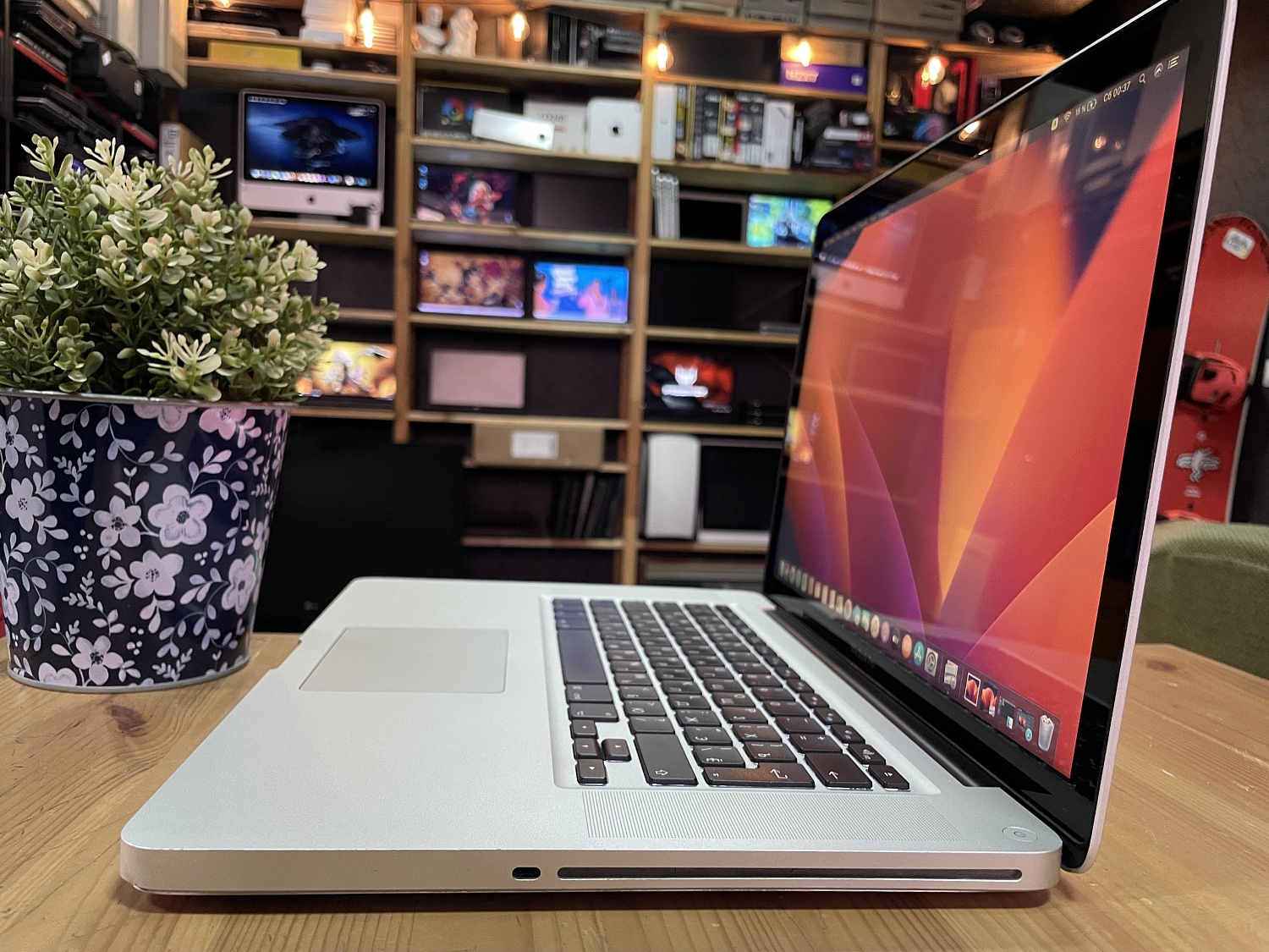 Apple MacBook Pro 15.4" A1286