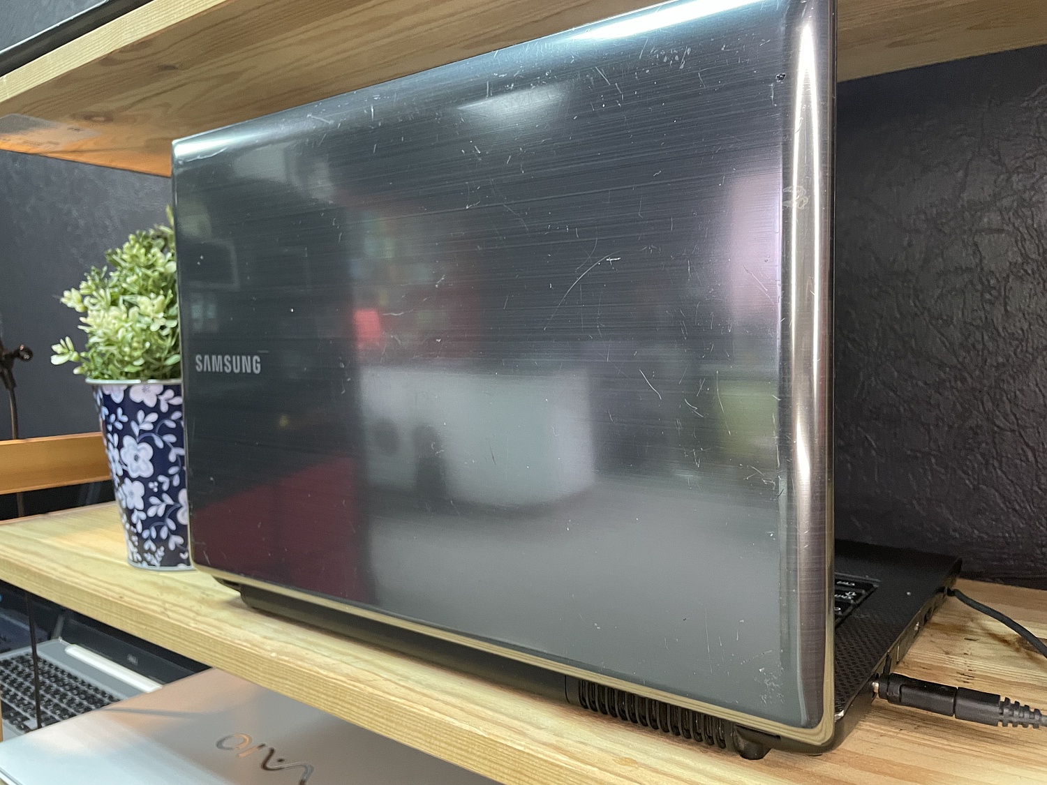 Ноутбук Samsung R425