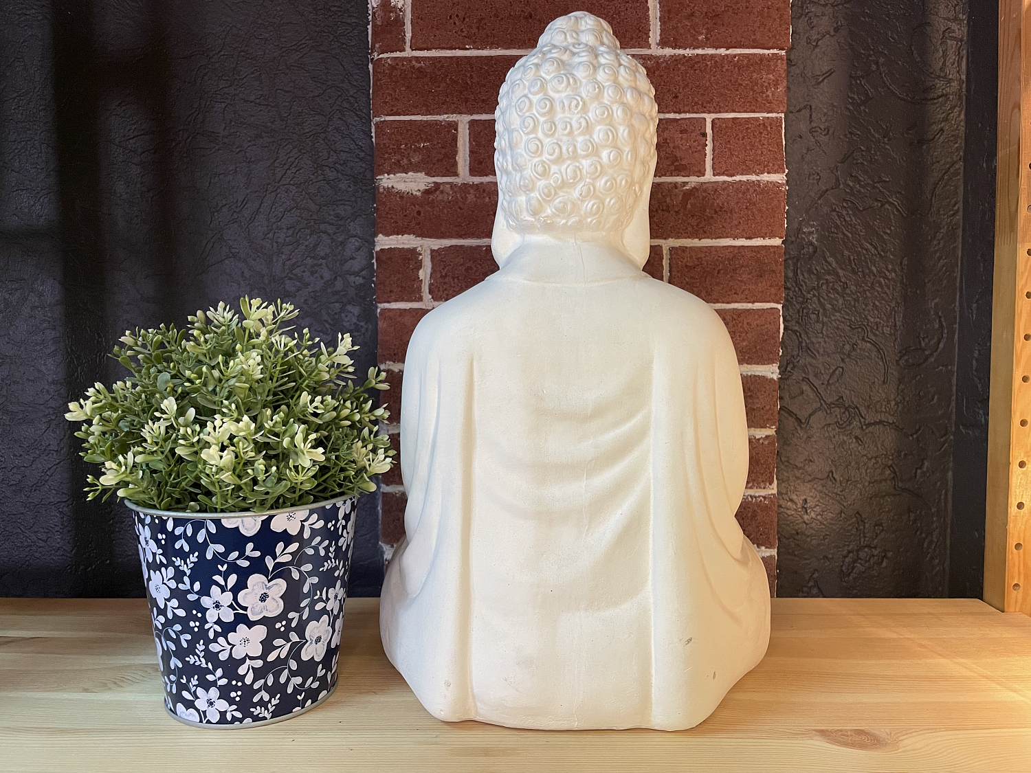 Скульптура Будда, гипс