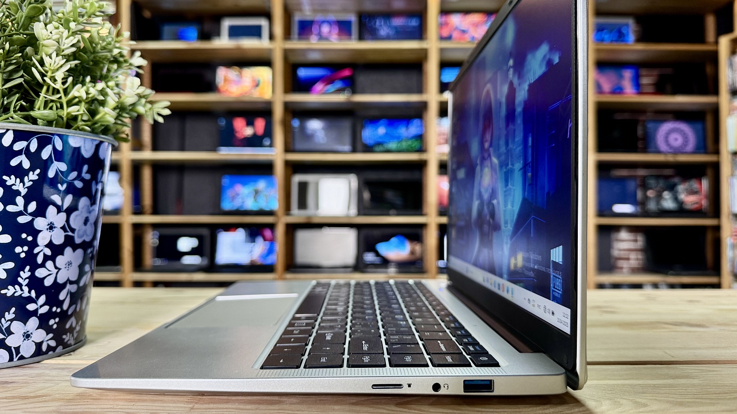 Новый ноутбук noname