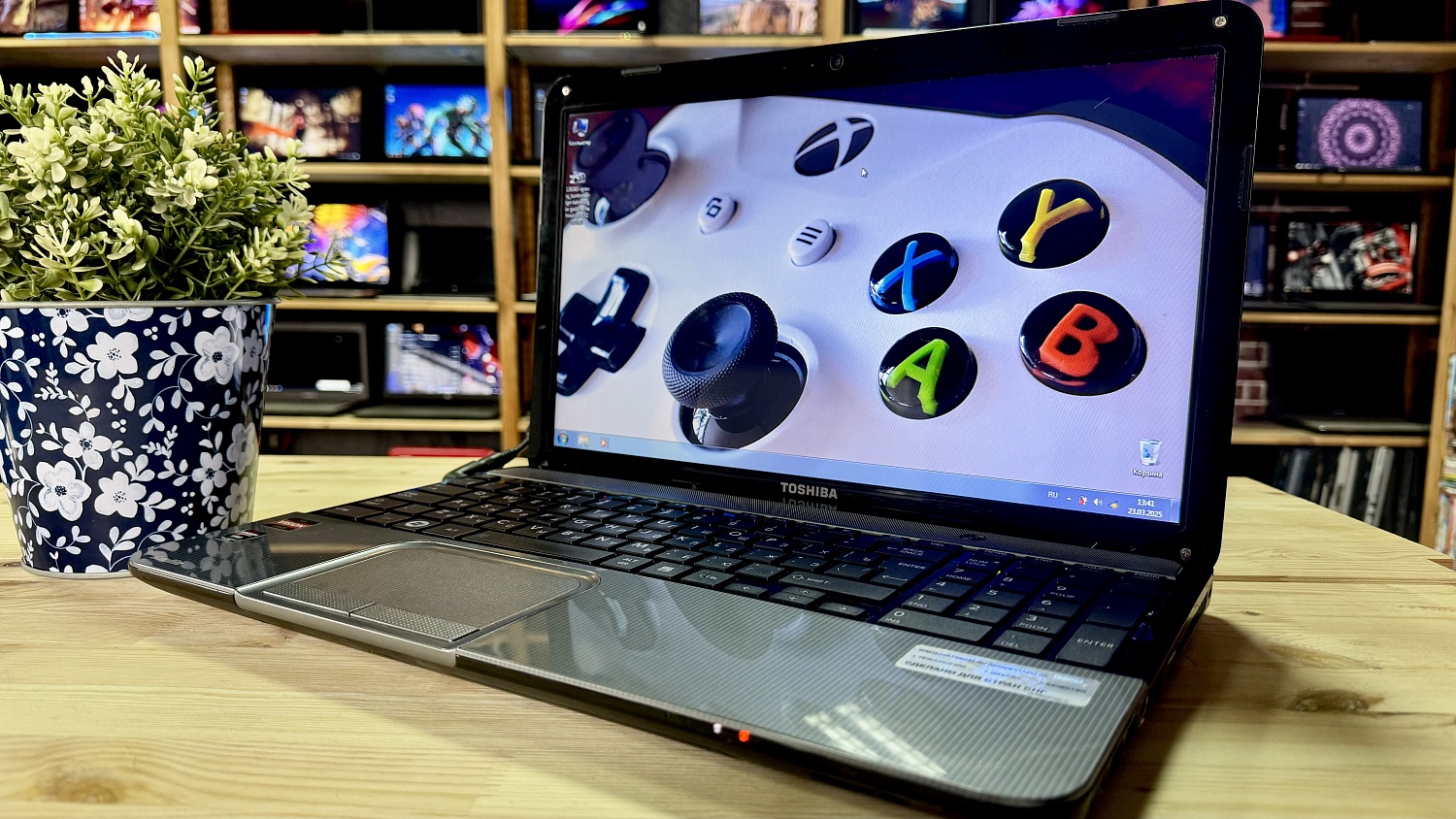 Ноутбук Toshiba L850