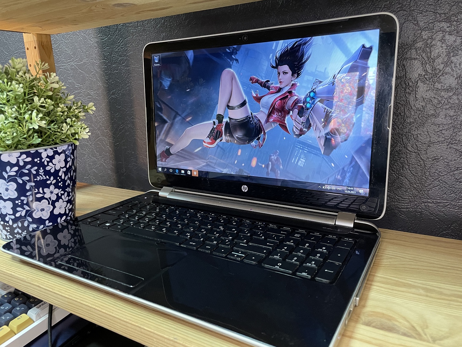 Ноутбук HP Pavilion 15-n035er