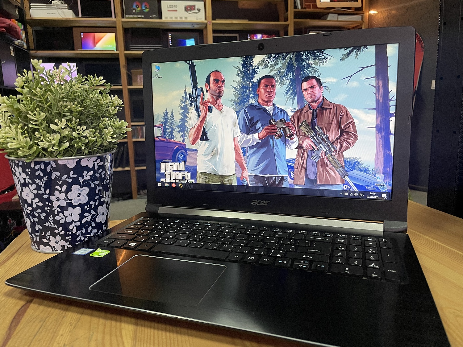 Ноутубк Acer Aspire A515-51