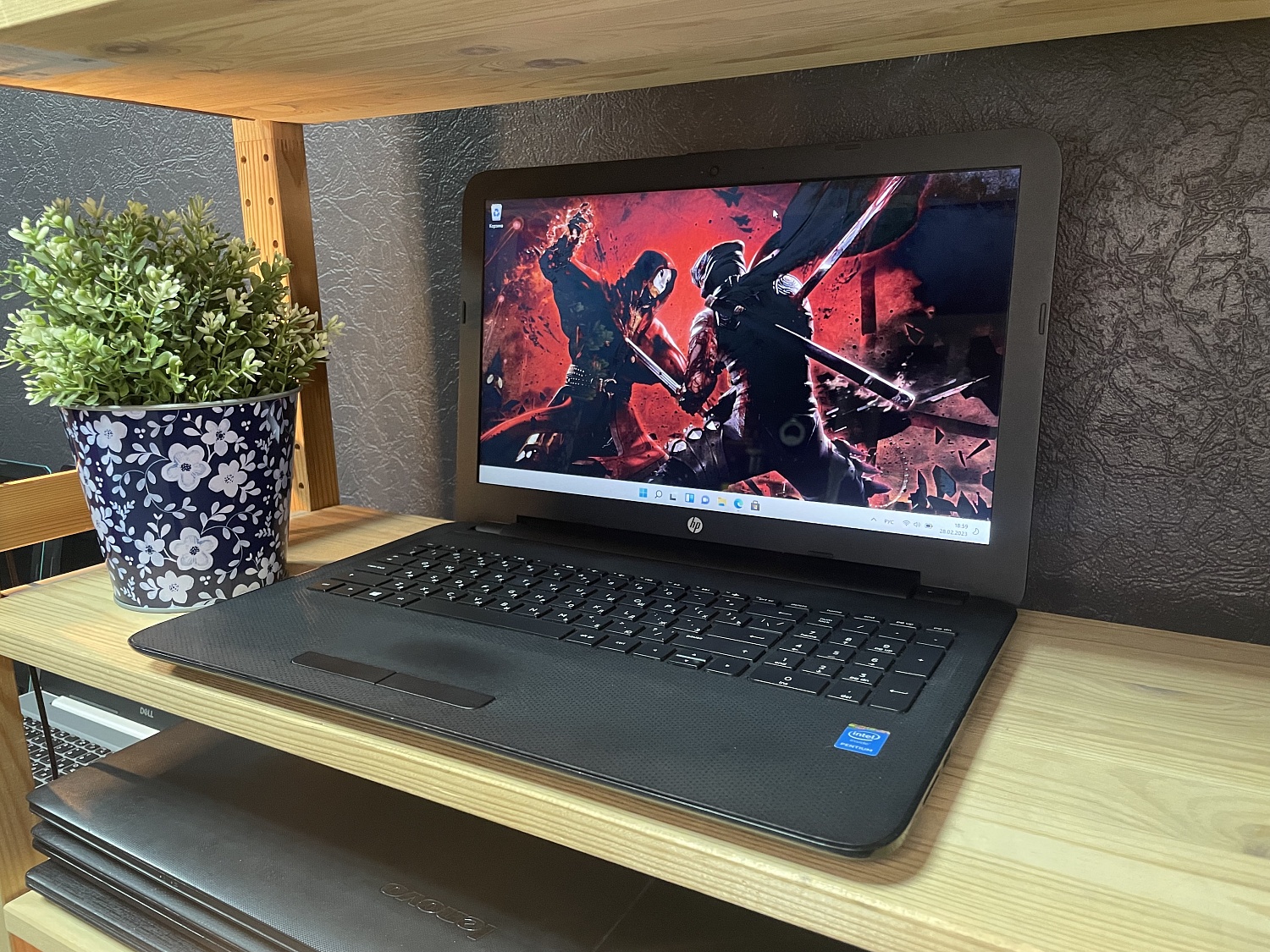 Ноутбук HP 15-ac119ur