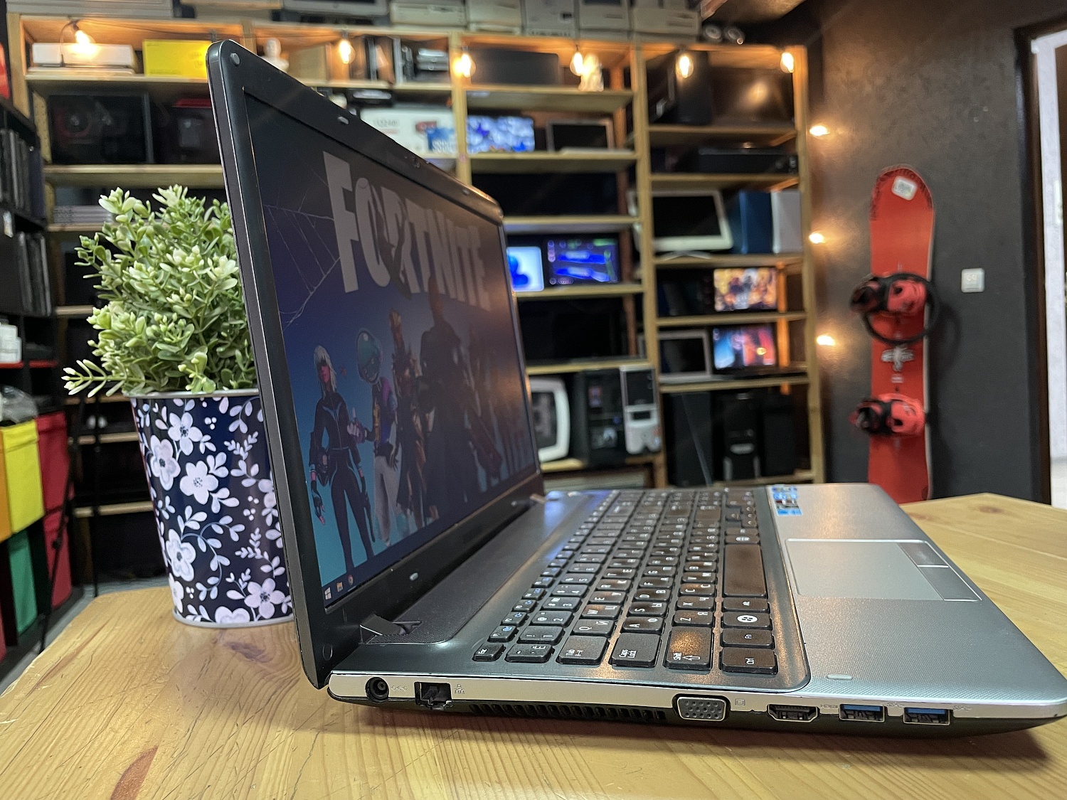 Ноутбук Samsung NP350V5C