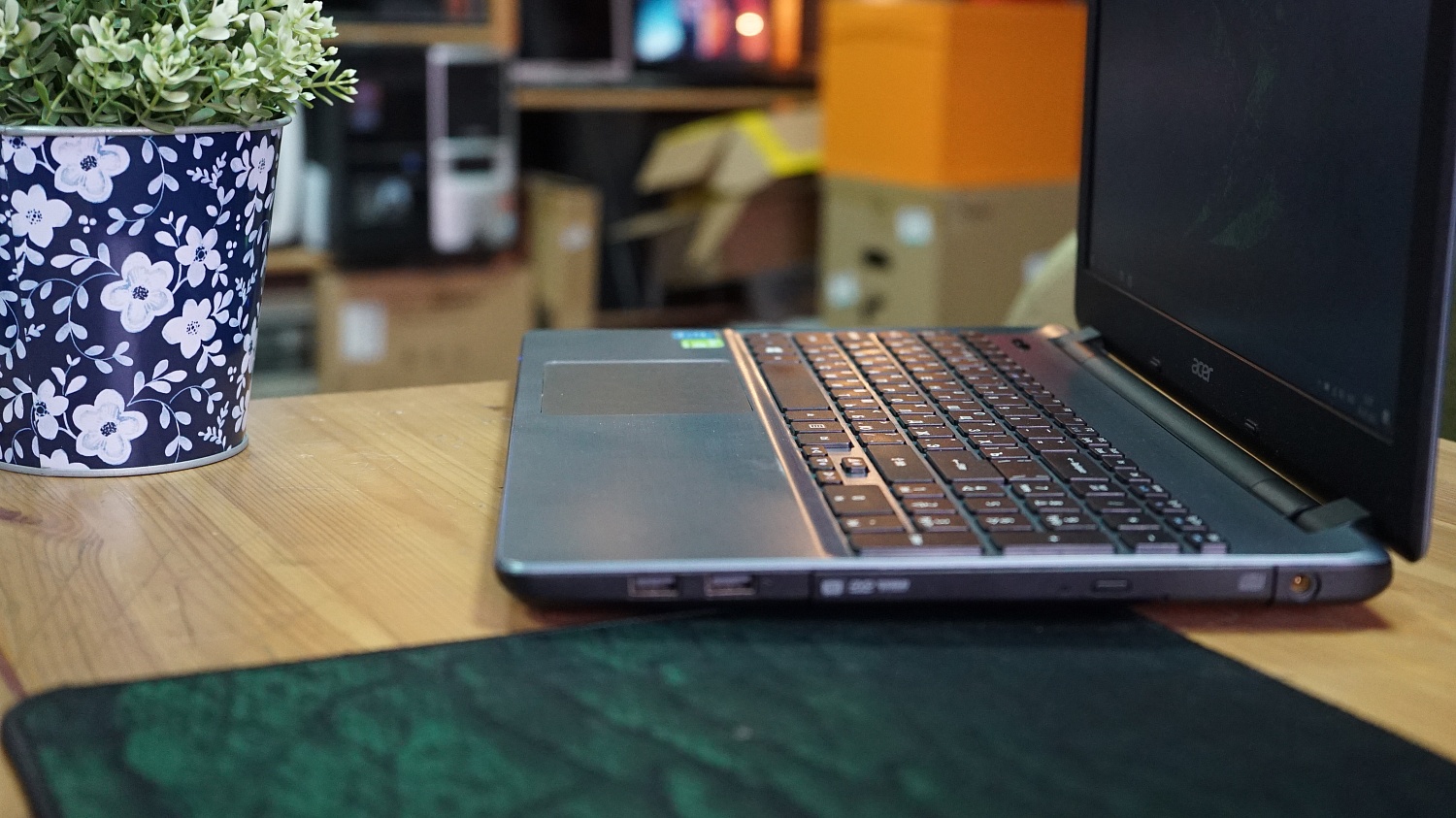 Ноутбук Acer Aspire E5-571