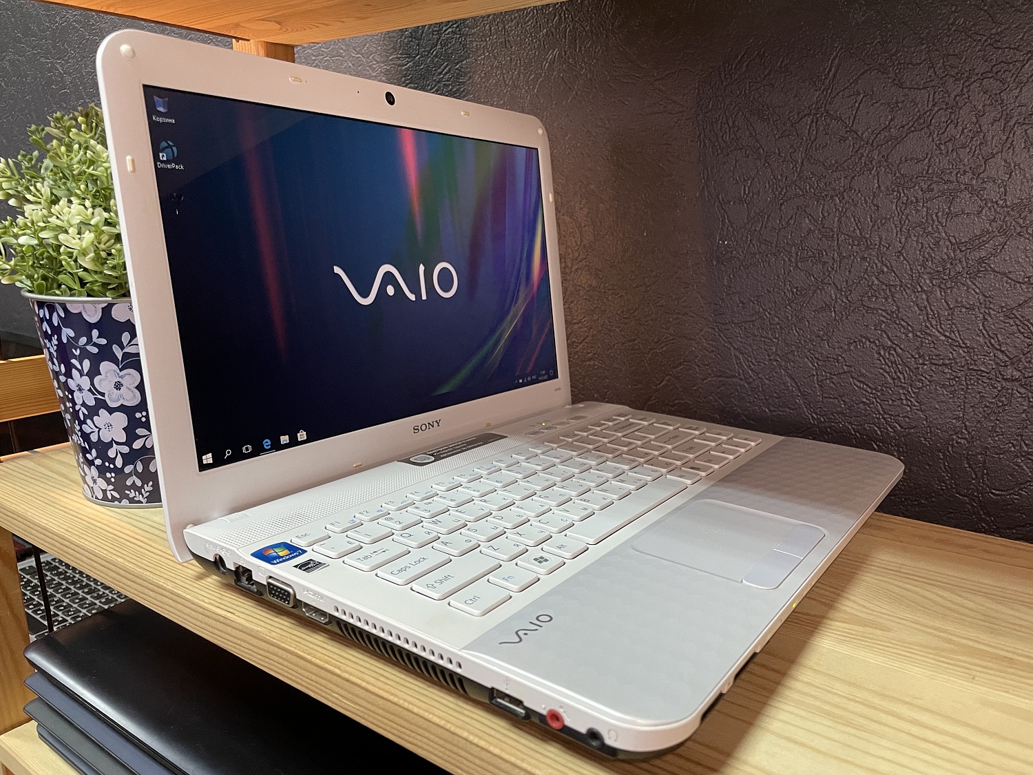 Ноутбук Sony VAIO PCG-61B11V