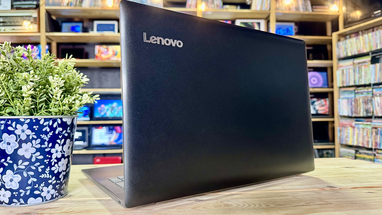 Ноутубк Lenovo IdeaPad 330-15IKB