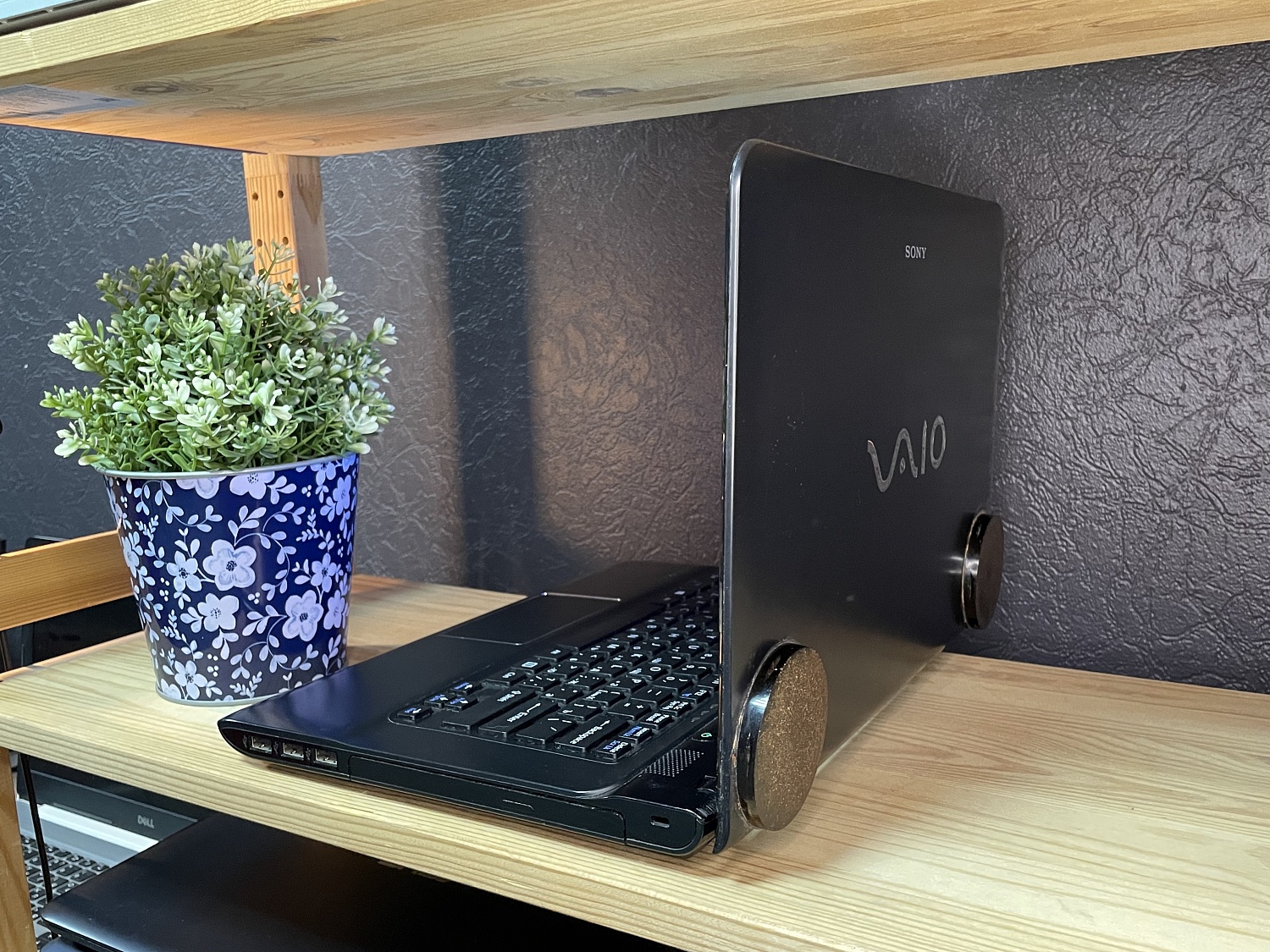 Ноутбук Sony VAIO SVE141J11V