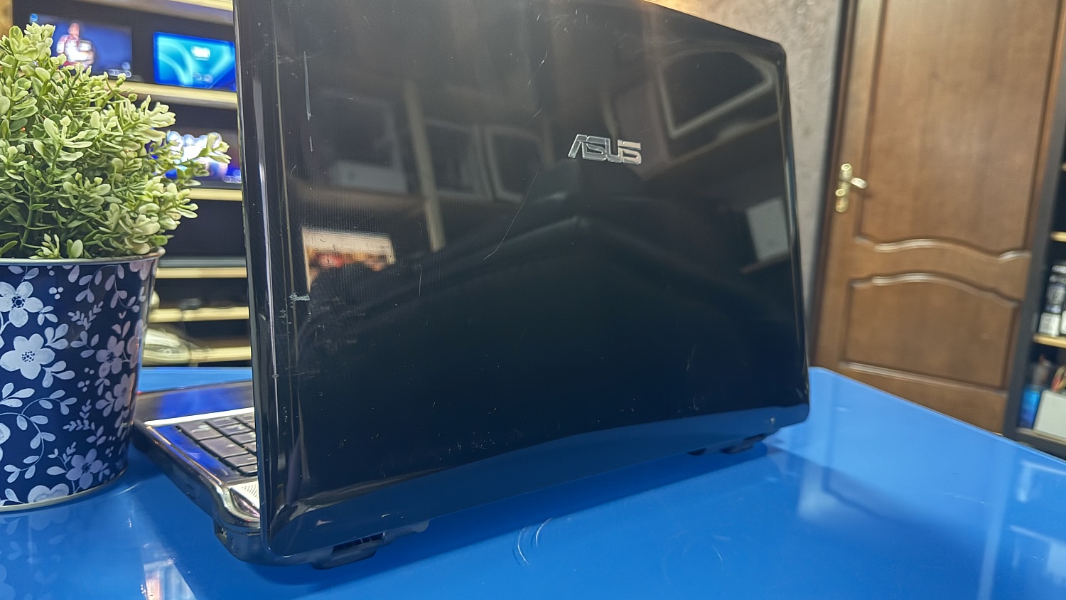 Ноутбук Asus N52D