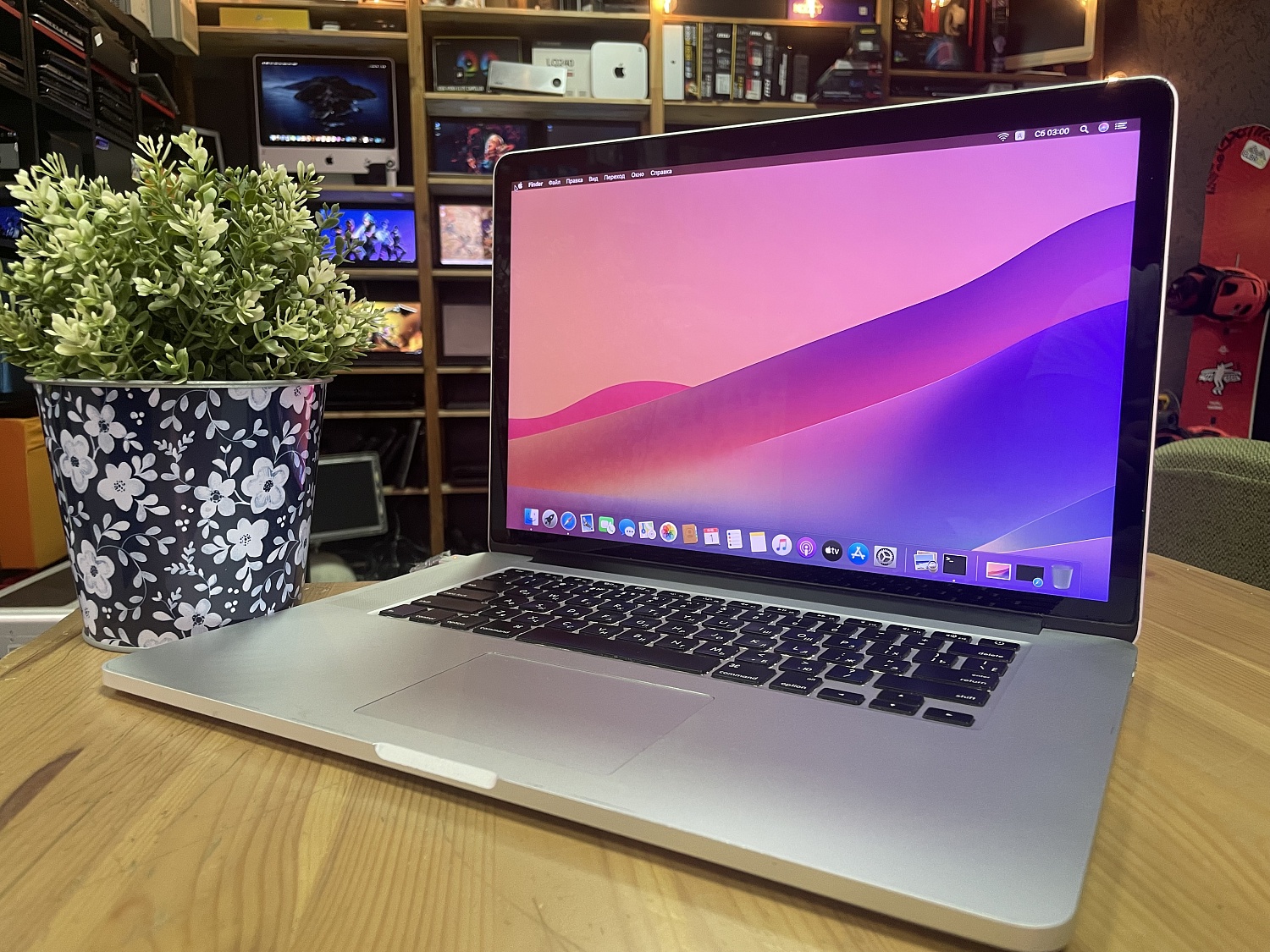 Ноутбук Apple MacBook Pro A1398