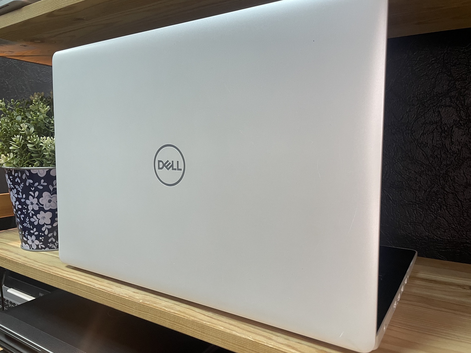 Ноутубк Dell Inspiron 3584