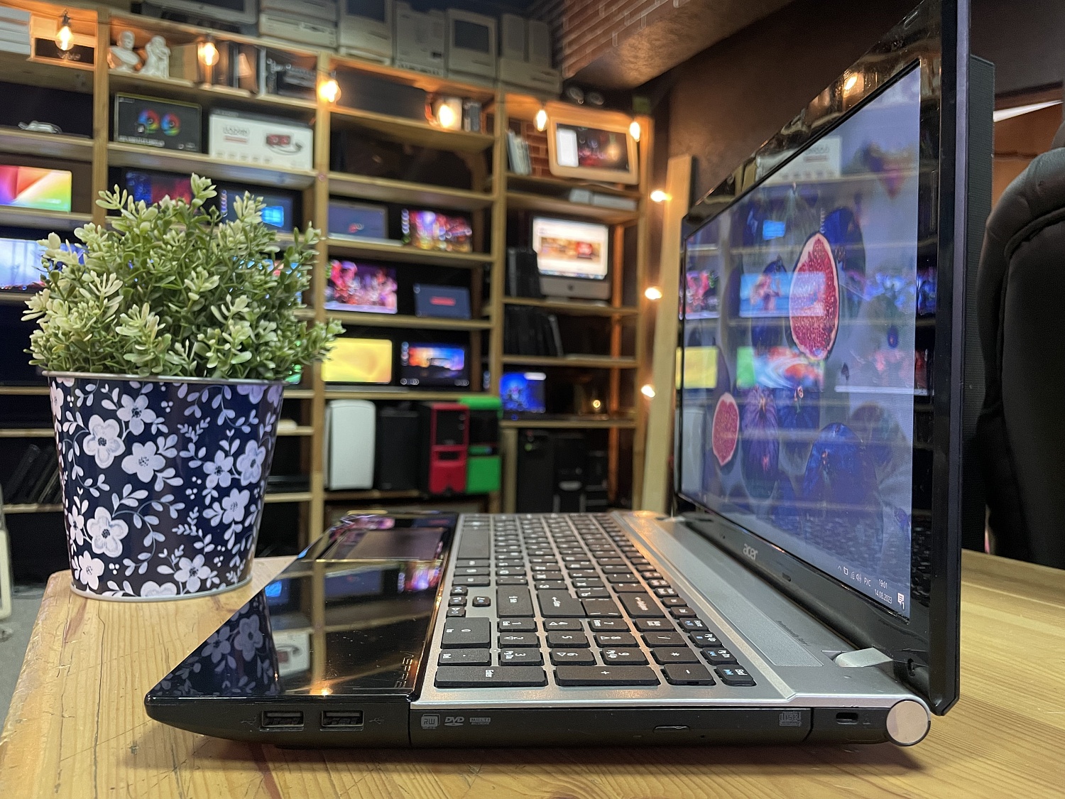 Ноутбук Acer Aspire V3-571G