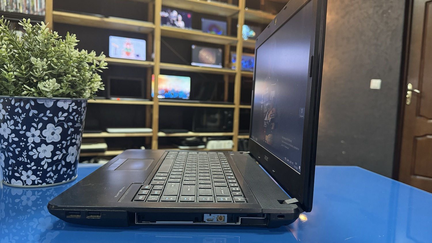 Ноутбук Acer TravelMate P243