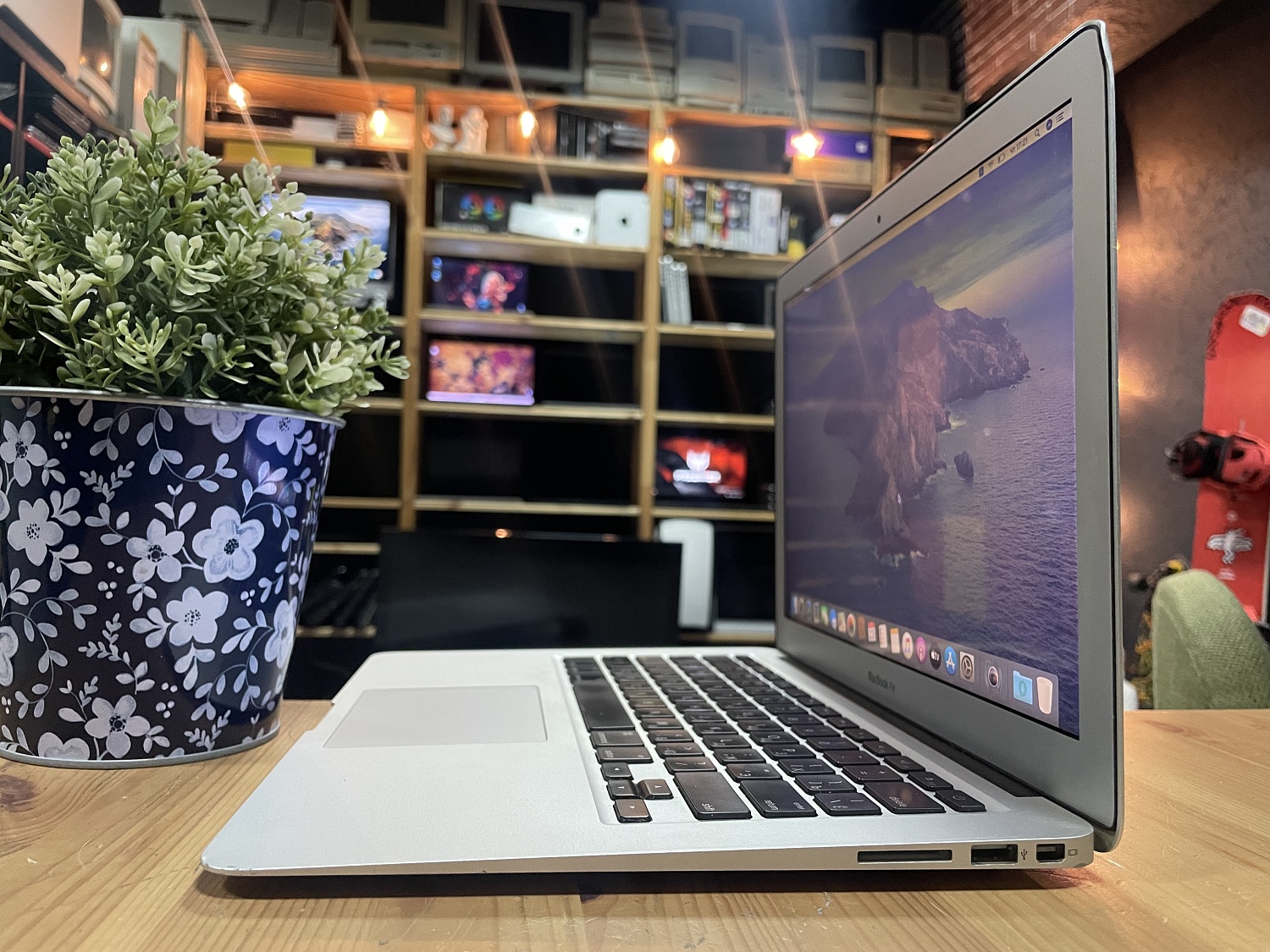 Ноутбук Apple MacBook Air A1369