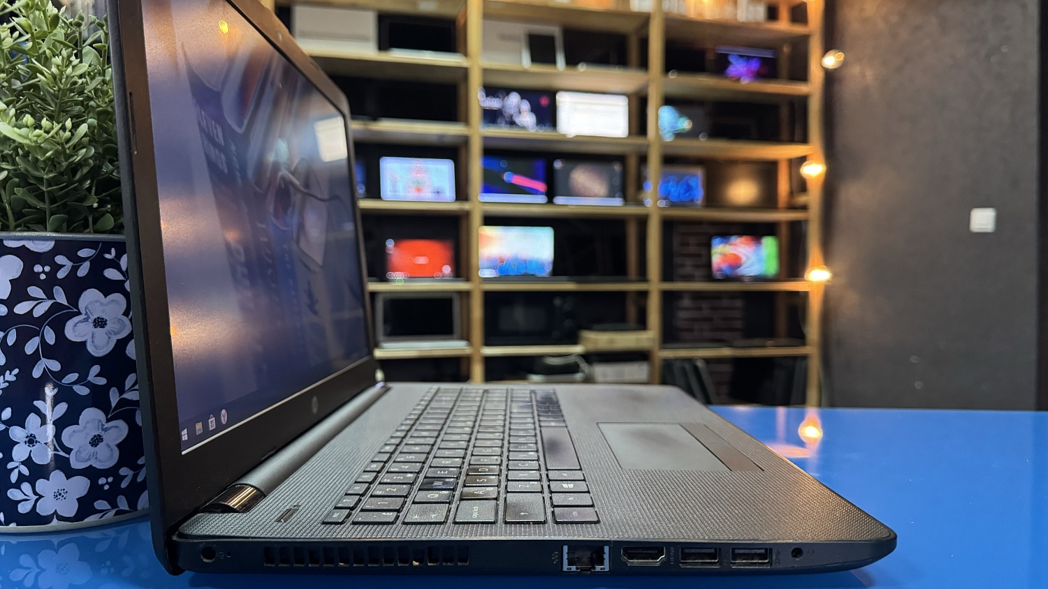 Ноутбук HP 15-BS168UR