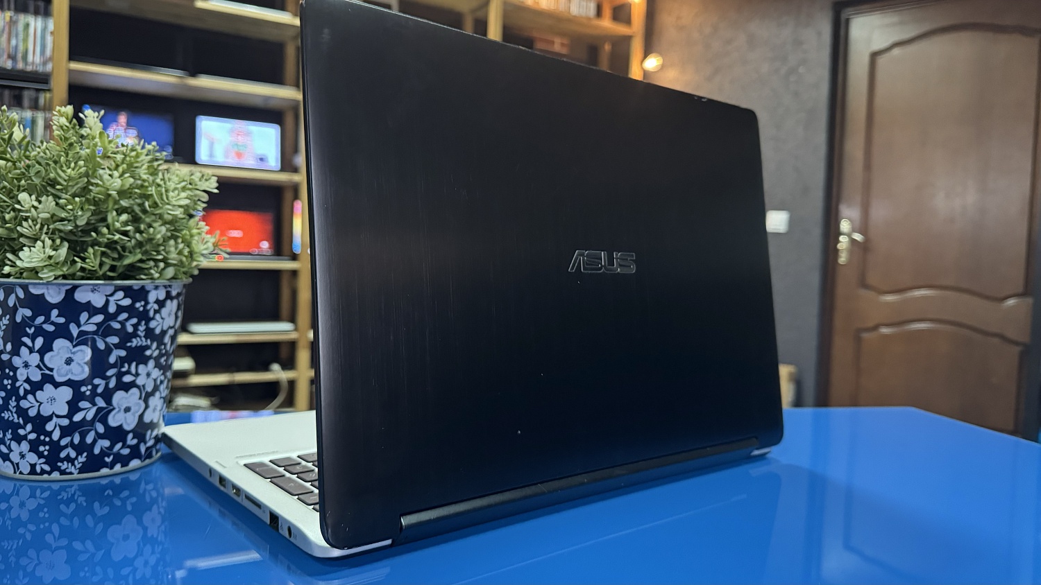 Ноутбук Asus TP500L