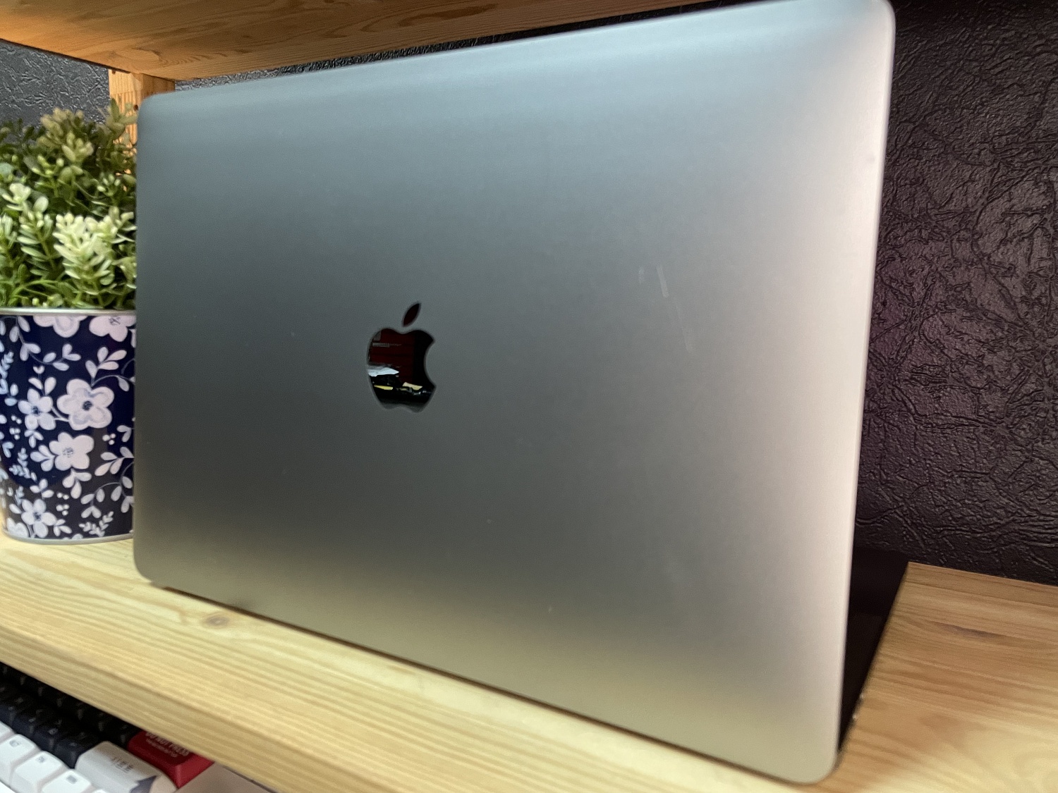 Ноутбук Apple MacBook Pro 13" 2017 Touchbar