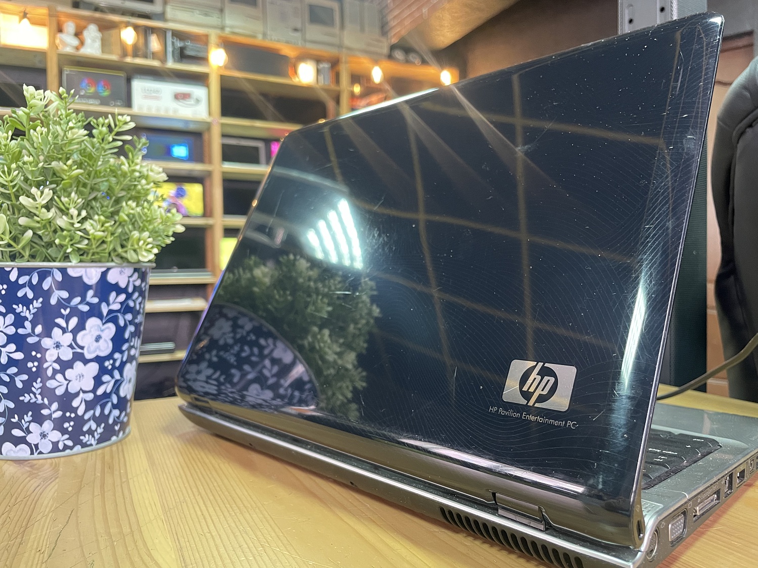 Ноутбук HP Pavilion DV2000