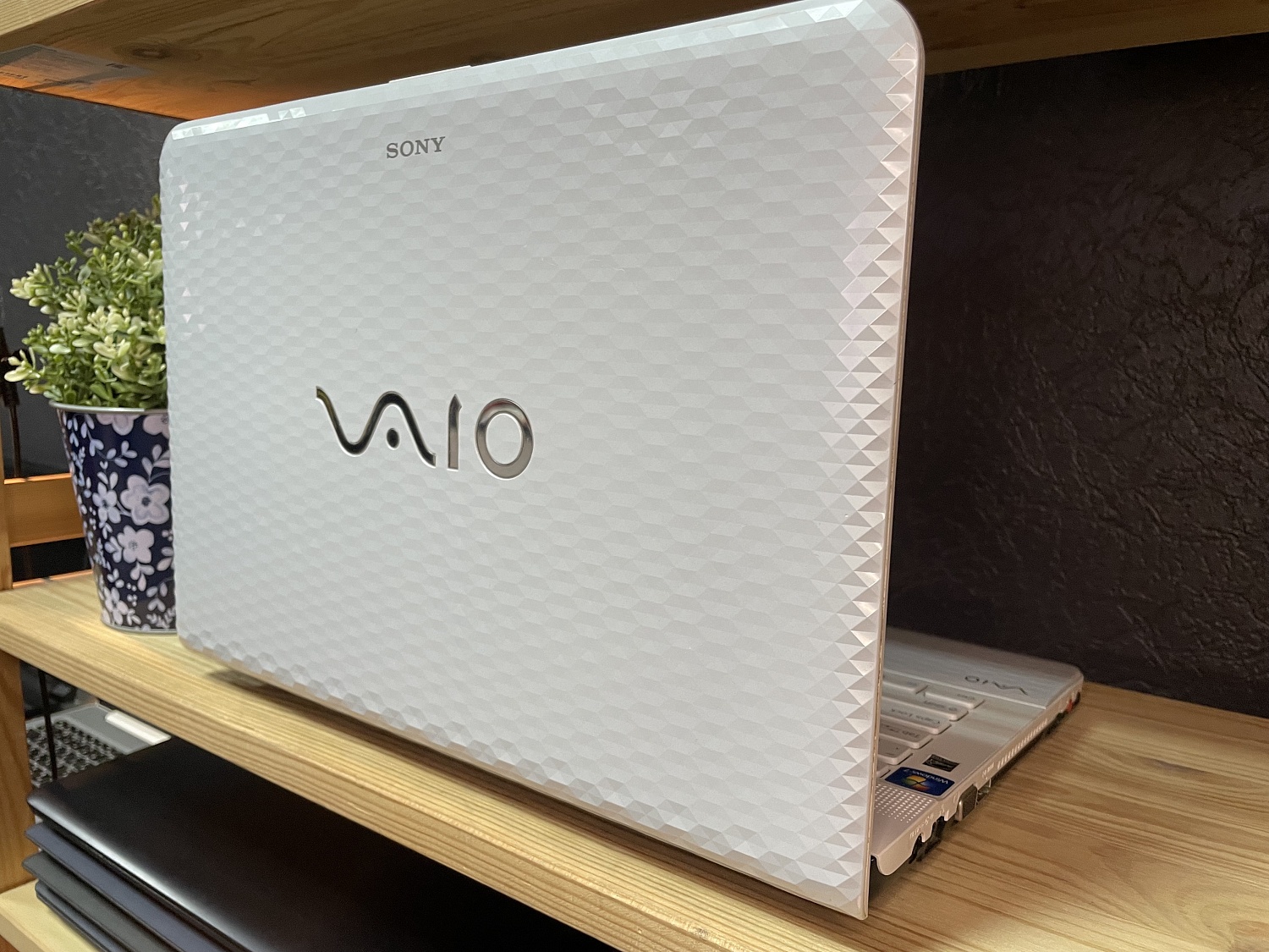 Ноутбук Sony VAIO PCG-61B11V