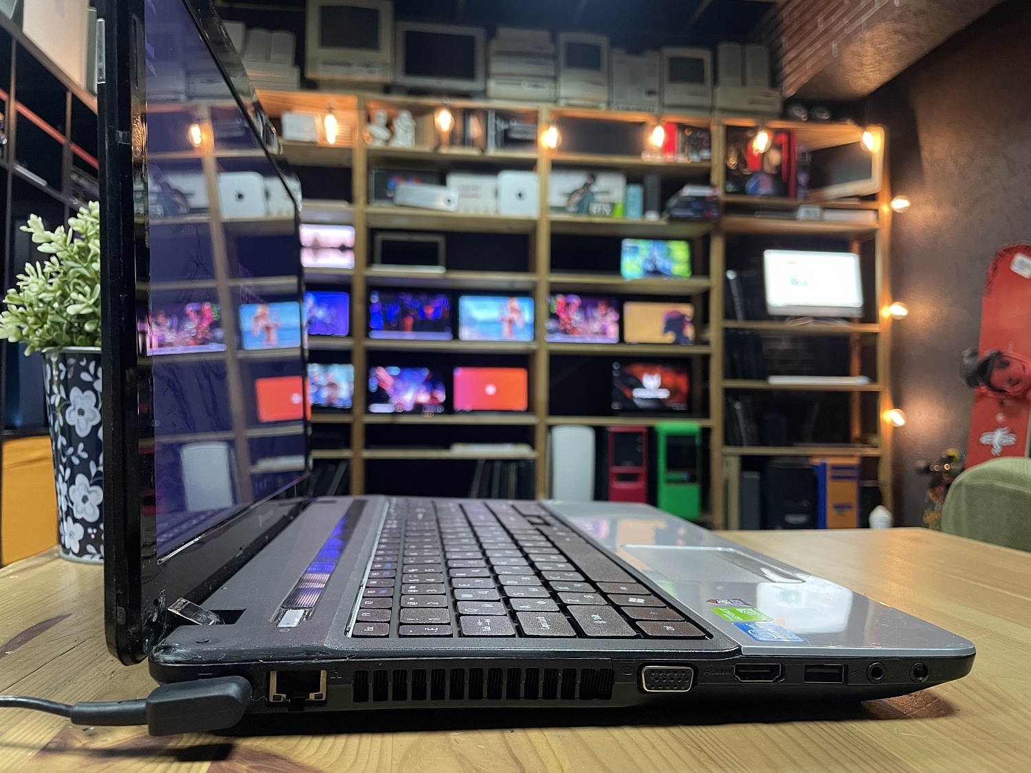 Ноутбук Packard Bell TE11HC